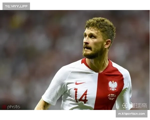 利兹联中场控制力出色 普罗梅尔伯格组合传球成功率高